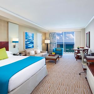 Trump International Beach Resort - Sunny Isles Beach